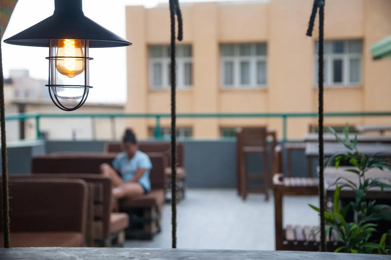 Bunky Monkey Hostels Colombo