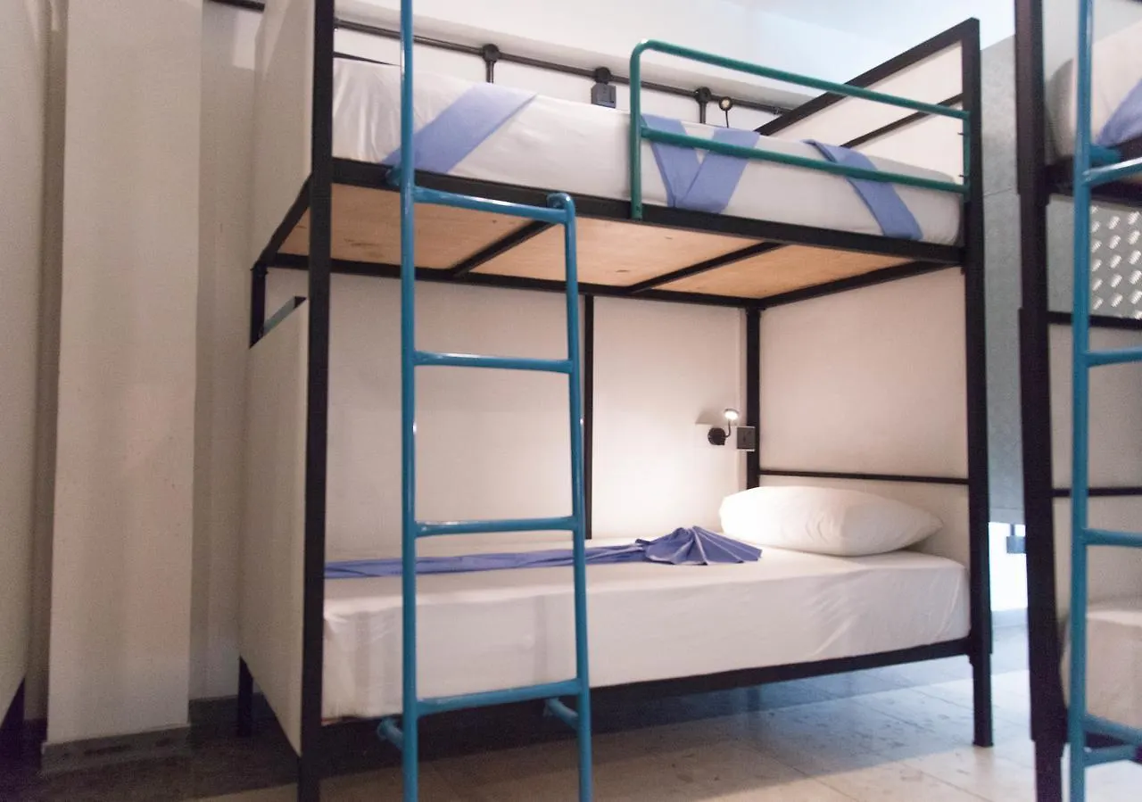 Bunky Monkey Hostels Colombo Sri Lanka